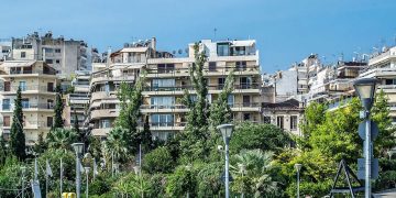 Άτοκα δάνεια για αγορά σπιτιού: Ανατροπή και νέοι δικαιούχοι για στεγαστικό έως 150.000 ευρώ