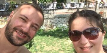 Μαμάδες στη δουλειά, μπαμπάδες στο σπίτι – Ο Μάκης Καβούκας από την Κοζάνη, τραπεζικός και πατέρας δύο παιδιών καταθέτει στην “ΚΑΘΗΜΕΡΙΝΗ” την εμπειρία του