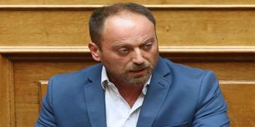 Τα προβλήματα των ροδακινοπαραγωγών και άλλων καλλιεργειών συζητήθηκαν στη Βουλή μετά από ερώτηση του ΚΚΕ