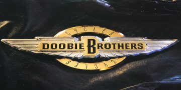 Οι μουσικές επιλογές του e-ptolemeos.gr – Wrong Number