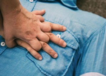 Πτολεμαΐδα: Παρουσίαση για την Καρδιοπνευμονική Αναζωογόνηση (ΚΑΡΠΑ) και τη χρήση απινιδωτή στην Κεντρική Πλατεία