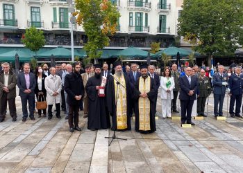 Η Κοζάνη γιορτάζει τα Ελευθέριά της -Πανηγυρική Θεία λειτουργία – Η επιμνημόσυνη δέηση και οι καταθέσεις στεφάνων