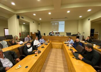 Δ.Σ. Κοζάνης: Οι τσομπάνοι και  οι ανειδίκευτοι- VIDEO