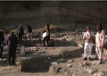 Αιανή: Νέα αρχαιολογικά ευρήματα στο φως στην ανασκαφή της «πολεμίστρας» (βίντεο)