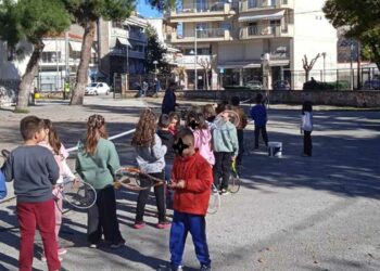 Τένις στο 1ο Δημοτικό Σχολείο