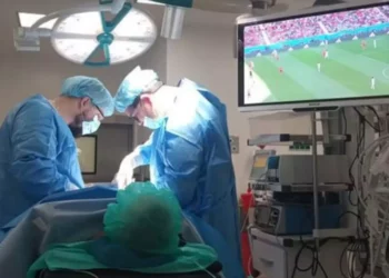 Μουντιάλ 2022: Ασθενής στην Πολωνία έβλεπε αγώνα την ώρα του χειρουργείου του