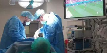 Μουντιάλ 2022: Ασθενής στην Πολωνία έβλεπε αγώνα την ώρα του χειρουργείου του