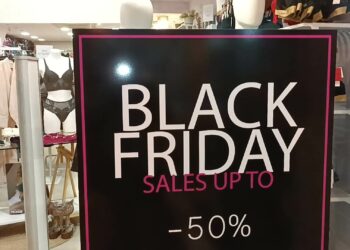 Σε ρυθμούς Black Friday και η αγορά της Πτολεμαΐδας! (της Κούλας Πουλασιχίδου)