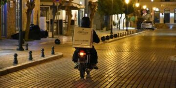 Βόλος: Ντελιβεράς “ξύπνησε” από κώμα μετά από επτά μήνες