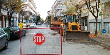 Συμβαίνει τώρα … Αποκατάσταση βλάβης στο δίκτυο της Τηλεθέρμανσης Πτολεμαΐδας  επί της Οδού Νοσοκομείου, από τα συνεργεία της ΔΕΤΗΠ (της Κούλας Πουλασιχίδου)