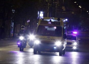 Θεσσαλονίκη: Γέφυρα ζωής από αστυνομικούς και ΕΚΑΒ για 6χρονο αγοράκι που πνίγονταν