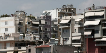 «Εξοικονομώ – Ανακαινίζω» για νέους: Ποιες περιοχές παίρνουν «bonus» 15%