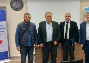 Επίσκεψη των Γ.Γ. οικονομικής πολιτικής Νικολάου Κουλοχέρη και διαχείρισης αποβλήτων Εμμανουήλ Γραφάκου στο Επιμελητήριο Φλώρινας