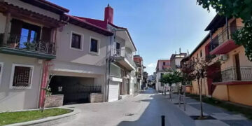 Έγινε κι αυτό! – Έσκαβαν στο σπίτι τους τον θησαυρό του… Αλή Πασά και γκρέμισαν το σπίτι της γειτόνισσας