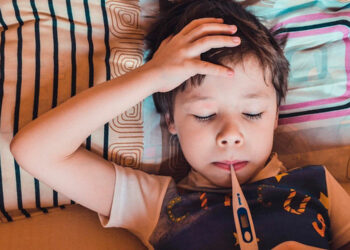 Γρίπη – Κορωνοϊός – RSV: Ο φόβος των επιστημόνων για «τρι-δημία»