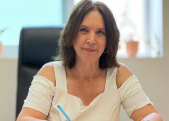 Καλλιόπης Βέττα: “Η κοροϊδία συνεχίζεται: Το «καλάθι του νοικοκυριού» αποδείχτηκε άδειο”