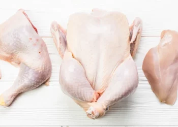 Ο ΕΦΕΤ ανακαλεί ρολό κοτόπουλο με σαλμονέλα από τα σούπερ μάρκετ – Δείτε ποιο