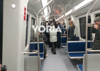 Οι Θεσσαλονικείς μπαίνουν στο μετρό -Στον σταθμό Παπάφη ο αυτόματος σειρμός-VIDEO