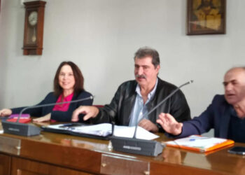 Π. Πολάκης από Πτολεμαΐδα για Πάτση: “Βαριά ανηθικότητα – Εκτός λογικής να έχεις στην κυβέρνηση σου βουλευτή που να είναι εισπρακτικό Κοράκι”