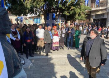 Η Σιάτιστα γιορτάζει τα Ελευθέριά της – Επιμνημόσυνη δέηση και κατάθεση στεφάνων (φωτό – βίντεο)