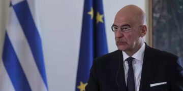 Σοβαρό διπλωματικό επεισόδιο κατά την επίσκεψη Δένδια στη Λιβύη