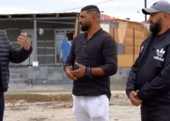 Πώς βγαίνουν τα διαζύγια των τσιγγάνων στην Ελλάδα μέσω… TikTok και τα νυφοπάζαρα ανηλίκων