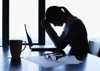 Τα 10 χειρότερα επαγγέλματα: Αυτά είναι τα πτυχία που μετανιώνουν οι περισσότεροι