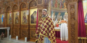 Ένα παραδοσιακό κέρασμα από τη Θρακική Εστία Εορδαίας δέχτηκαν σήμερα Κυριακή 4 Δεκεμβρίου, οι ενορίτες των Ιερών Ναών Αγίου Στεφάνου και Οσίας Παρασκευής Πτολεμαΐδας και Μεταμορφώσεως του Σωτήρος της Πτολεμαΐδας, στο πλαίσιο της αναβίωσης του εθίμου της “Βαρβάρας”! (ρεπορτάζ της Κούλας Πουλασιχίδου)