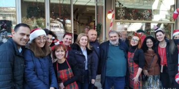 Τα χαμογελαστά πρόσωπα των Χριστουγέννων” από το ΚΔΑΠμεΑ “Χαμογελώ” και το Ζαχαροπλαστείο MON AMOUR
