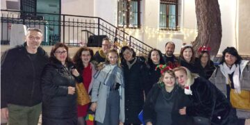 Με πολλές εκπλήξεις η χριστουγεννιάτικη γιορτή του Συλλόγου Γονέων και Κηδεμόνων του 1ου Δημοτικού Σχολείου Πτολεμαΐδας ! (ρεπορτάζ της Κούλας Πουλασιχίδου)