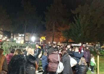 Πτολεμαΐδα: Το αδιαχώρητο στο πάρκο των δεινοσαύρων -VIDEO