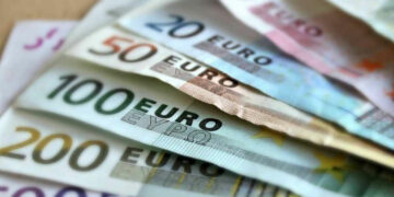 ΔΥΠΑ – Επιταγή ακρίβειας: Τελευταία μέρα σήμερα για τις αιτήσεις