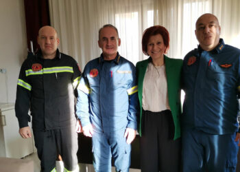 Ευχές για Καλή Χρονιά αντάλλαξε η Παρασκευή Βρυζίδου Βουλευτής Κοζάνης με τις διοικήσεις Αστυνομίας και Πυροσβεστικής