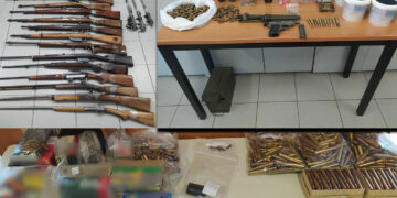 Φλώρινα: Διατηρούσαν οπλοστάσιο – Έκρυβαν όπλα, πυρομαχικά, εκρηκτικές χειροβομβίδες και χιλιάδες φυσίγγια – Συνελήφθησαν 14 άτομα (φωτογραφίες)