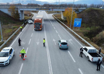 Γενική Αστυνομική Διεύθυνση Δυτικής Μακεδονίας: «Και σε αυτές τις γιορτές θα βρισκόμαστε στο δρόμο για τη δική σας ασφάλεια..»
