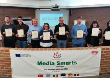 Καστοριά: Εταιρική συνάντηση στο πλαίσιο του ευρωπαϊκού προγράμματος Erasmus+ με τίτλο “Media Smarts”