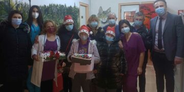 Δήμος Κοζάνης: Χειροτεχνίες στην Παιδιατρική Κλινική του Μαμάτσειου από τα μέλη του ΚΔΑΠ μεΑ