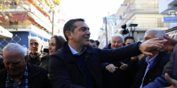 Ο Αλέξης Τσίπρας στην Καστοριά: “Δεν μυρίζει απλά εκλογές, μυρίζει αλλαγή” (Live Video)