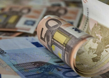 ΟΑΕΔ – ΔΥΠΑ: Πότε πληρώνονται την επιταγή ακρίβειας οι μακροχρόνια άνεργοι