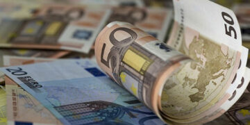 ΟΑΕΔ – ΔΥΠΑ: Πότε πληρώνονται την επιταγή ακρίβειας οι μακροχρόνια άνεργοι