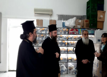 Π.Ε Καστοριάς: Παράδοση Τροφίμων προς το Γενικό Φιλόπτωχο Ταμείο της Μητρόπολης