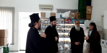 Π.Ε Καστοριάς: Παράδοση Τροφίμων προς το Γενικό Φιλόπτωχο Ταμείο της Μητρόπολης