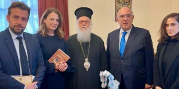 Συνάντηση του Υφυπουργού Μεταφορών Μιχάλη Παπαδόπουλου με τον Αρχιεπίσκοπο Αλβανίας Αναστάσιο