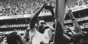 Θλίψη στον παγκόσμιο αθλητισμό. Πέθανε ο Πελέ