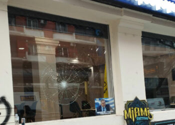 Ο Πρόδρομος Εμφιετζόγλου για την επίθεση αγνώστων στα γραφεία της Πατριωτικής Ένωσης : «Η Ένωση ενοχλεί το παρακράτος»