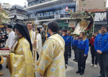 Κοζάνη: Πάνδημη λιτάνευση της ιεράς εικόνας του Αγίου Νικολάου