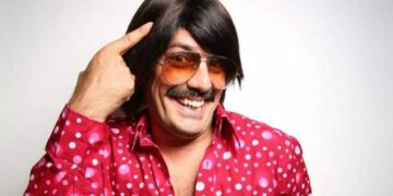 Με τον Τόνι Σφήνο την Κυριακή 11/12 η φωταγώγηση του Χριστουγεννιάτικου Δέντρου στην κεντρική πλατεία της Φλώρινας