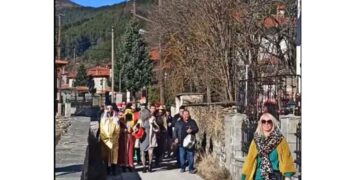 Το πρωτοχρονιάτικο καρναβάλι “Αϊ Βασίλης στην Βλάστη αναβιώνει σήμερα Κυριακή 1η μέρα του χρόνου