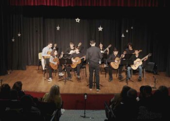 Πτολεμαΐδα: Θερμό χειροκρότημα στις συναυλίες συναυλίες των τάξεων πιάνου, βιολιών, κιθάρας και τρομπέτας του “Βαρβούτειου” Ωδείου