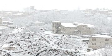 Ο χιονιάς επισκέφθηκε και τον Πεντάλοφο (φώτο)